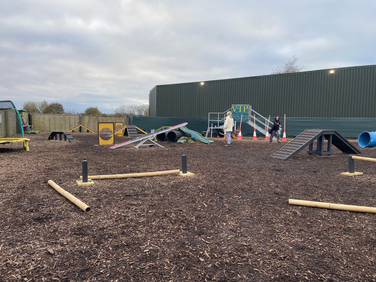 DoggyVIP Field & Park and Raw Dog Food Shop